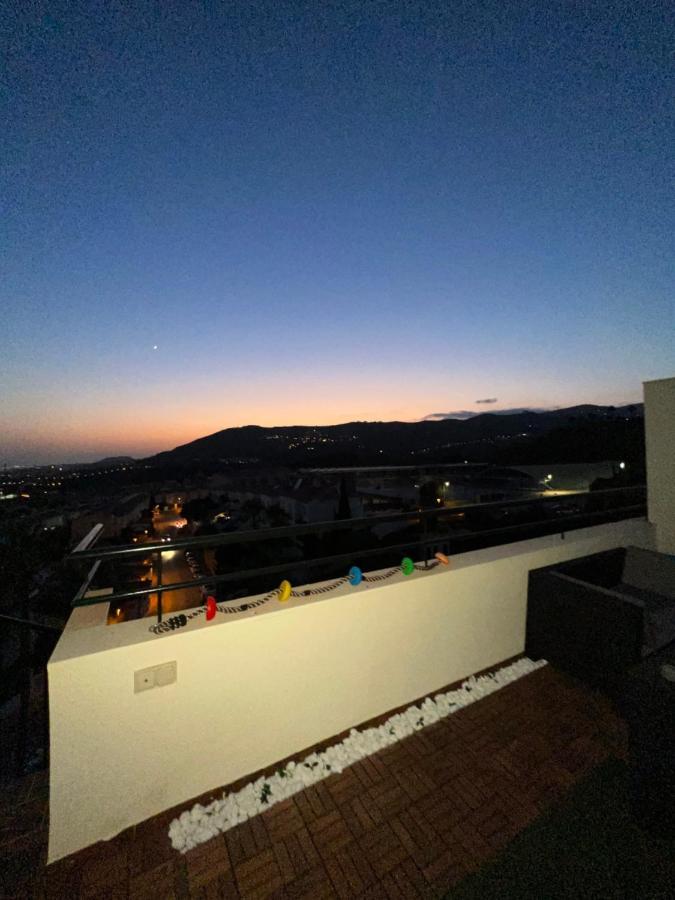Atico Apartment Малага Екстериор снимка